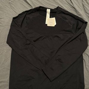 NWT Black Fabletics Athletic shirt XL